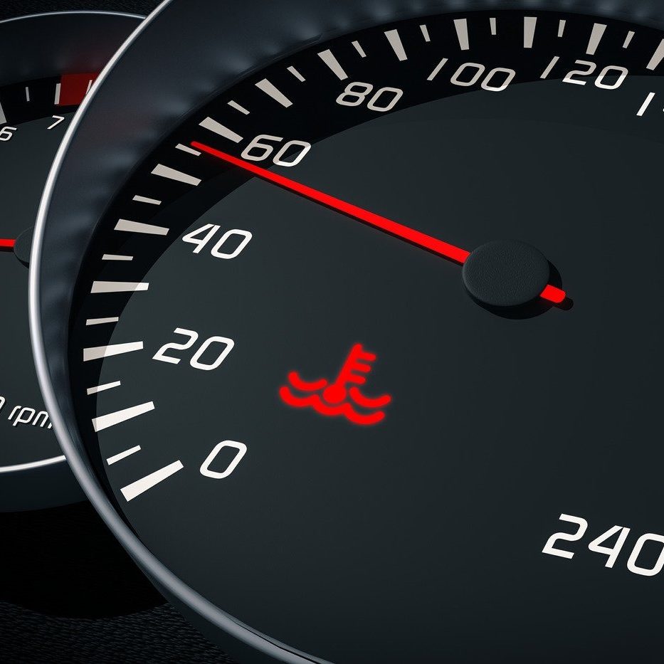 Coolant Light: Causes of Illumination and How to Address Them post thumbnail image